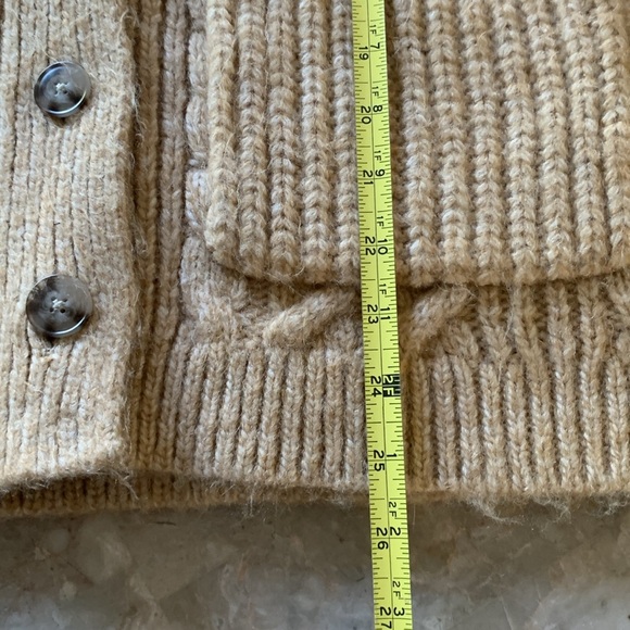 LOFT Cable Knit Boyfriend Relaxed Fit Cardigan Sweater in Camel Heather size XS - Picture 9 of 11